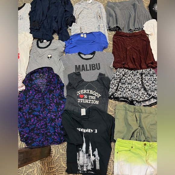 Bundle of Shirts and Skirts - Picture 3 of 16